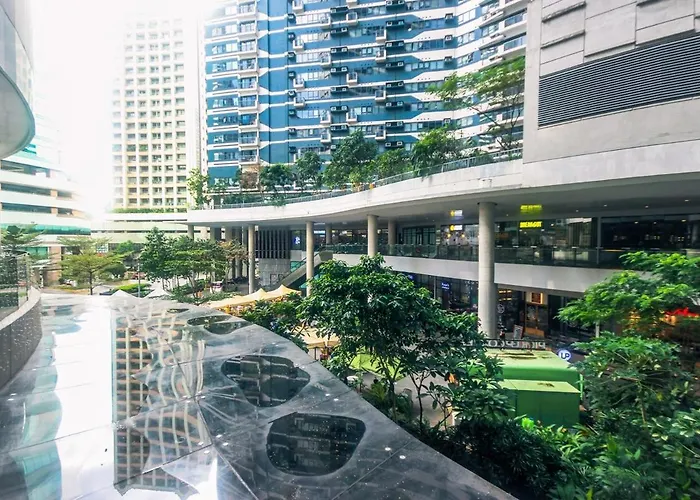 Netflix & Chill Stylish Makati Gym Swim Park Internet Fast 2474 Apartment *
